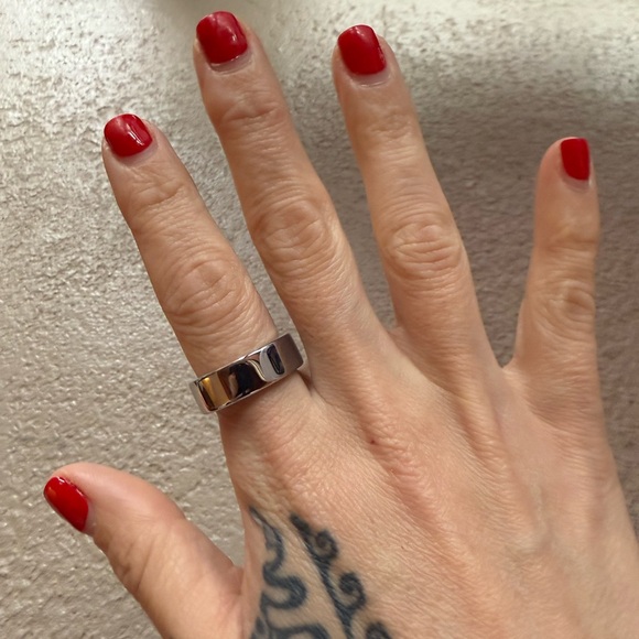 OURA RING 4 SIZE 10 - Picture 1 of 11